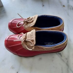 NEW Red Sperry Duck Toe
